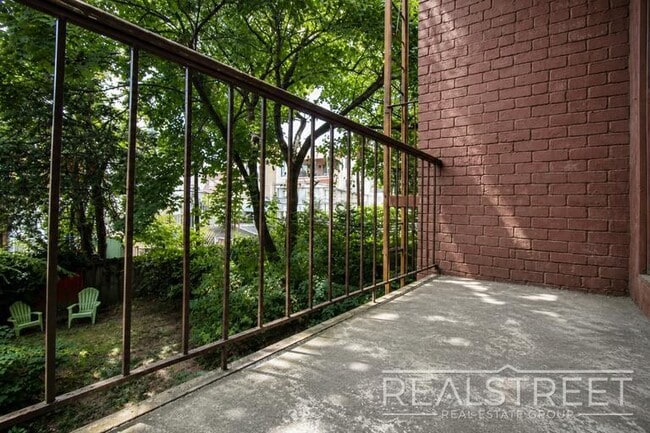 Floorplan - 283 Sackett St
