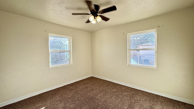 Building Photo - 8033 Carpenter Dr