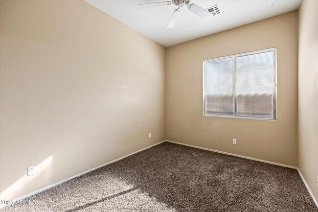 Building Photo - 35414 N 32nd Dr