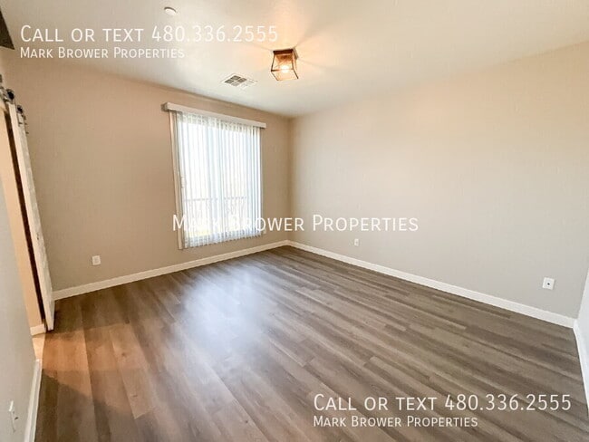 Building Photo - 1918 E Bridgeport Pkwy