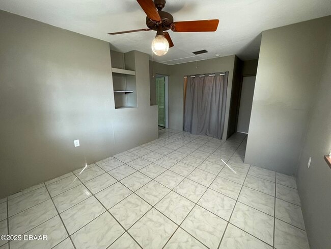 Building Photo - 113 Fox Pl