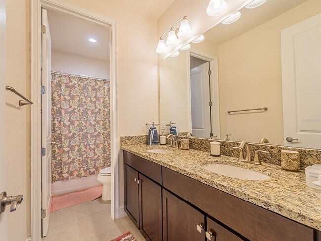 Building Photo - 28923 Lucero Ln