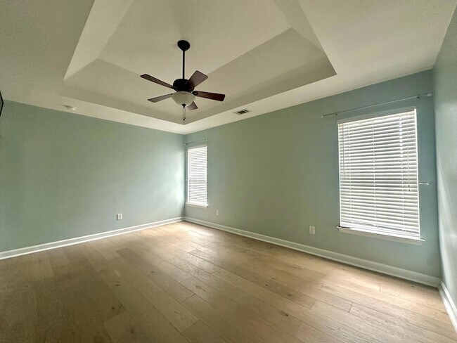 Building Photo - 1178 Pittsford Cir