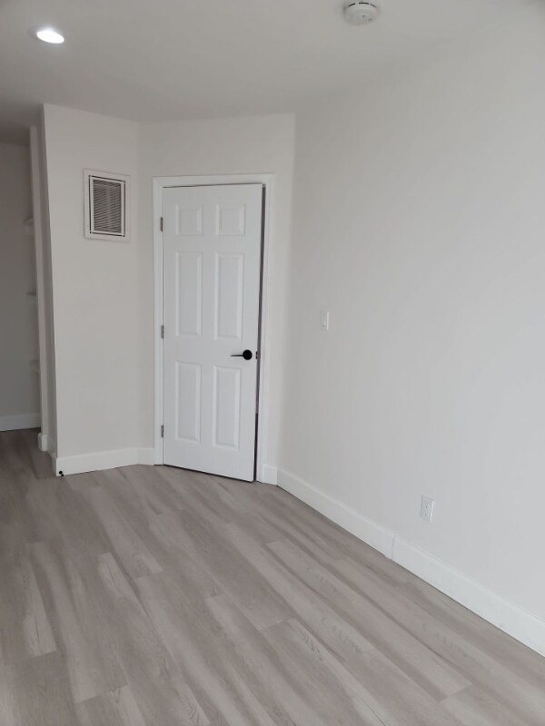 Building Photo - 7025 Waite Dr