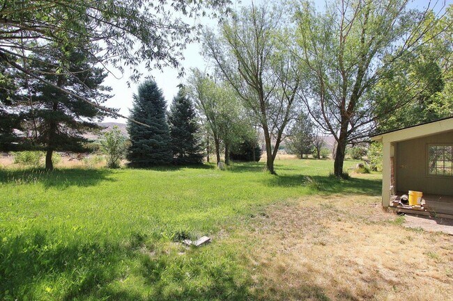 Building Photo - 3169 Fuller Rd