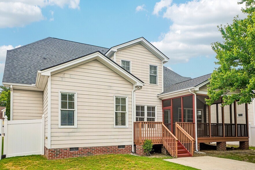 Building Photo - 1025 Princeton View Ln