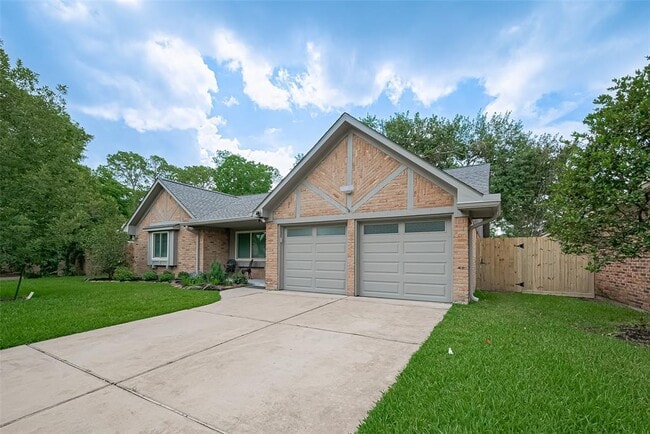 Building Photo - 12319 Attlee Dr