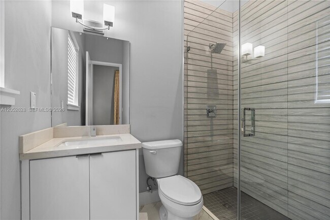 Building Photo - 9340 SW 177th St