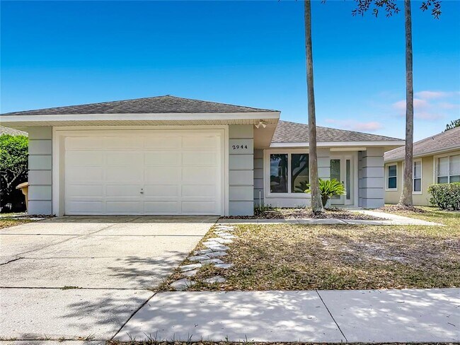 Building Photo - 2944 Sunset Vista Blvd