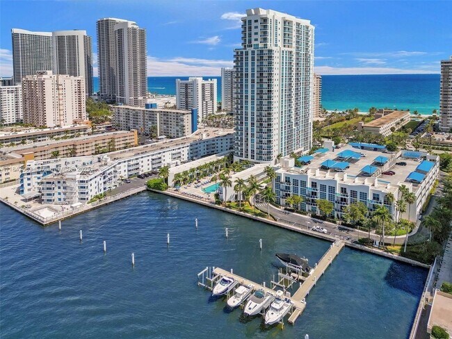 Primary Photo - 1945 S Ocean Dr