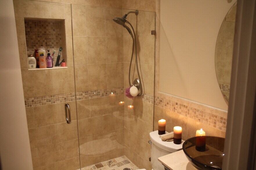 Bathroom - 2730 NW 170th St
