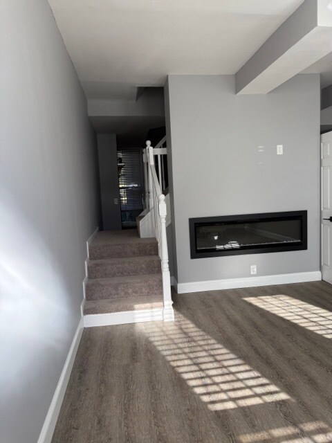 Living Room - 1402 W Saratoga St