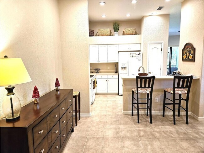 Building Photo - 4528 Cancello Grande Ave