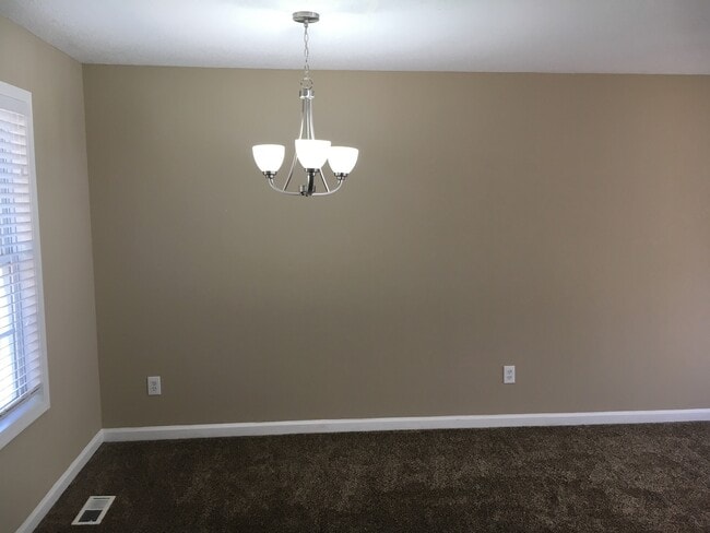 Building Photo - Perfect 3 Bedroom, 2 Bath Home For Rent