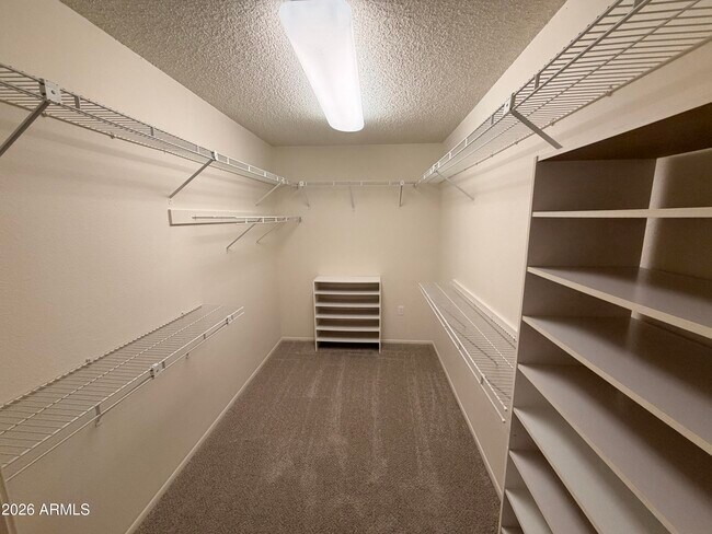 Building Photo - 14607 W Yosemite Dr