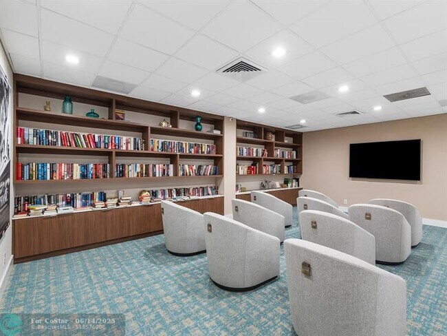 Building Photo - 3500 Galt Ocean Dr