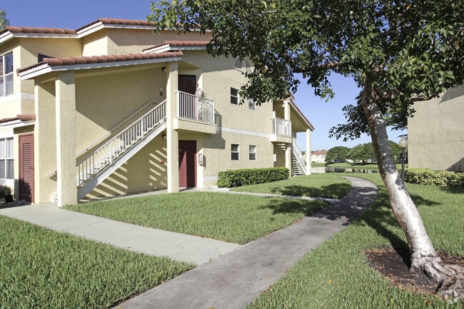 Building Photo - Isles at Lago Mar