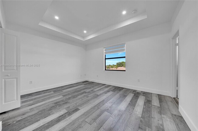 Building Photo - 18320 SW 148th Rd