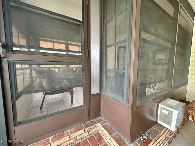 Building Photo - 3165 Bunny Run Dr