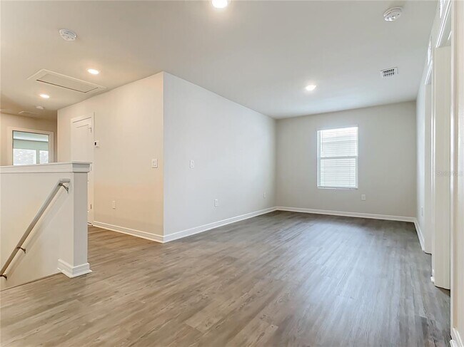 Building Photo - 1005 Rivers Crossing St
