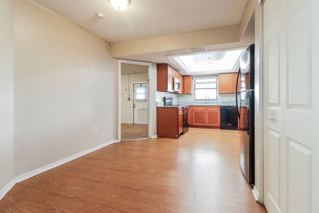 Building Photo - 4726 Addax Dr