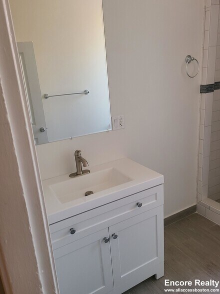 Building Photo - 1185 Commonwealth Ave