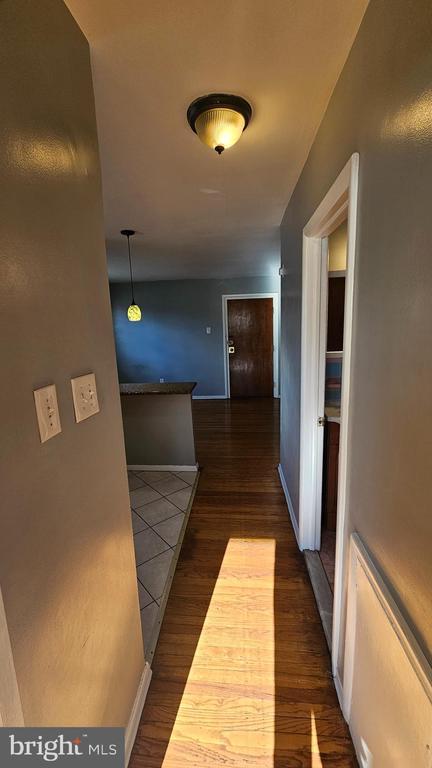 Building Photo - 529 McKinley St