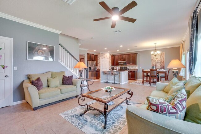 Building Photo - 14822 Fells Ln