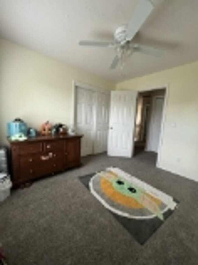 Building Photo - Luxurious 4-Bedroom Home in Keizer – Spacious, Elegant & Perfect for Entertaining