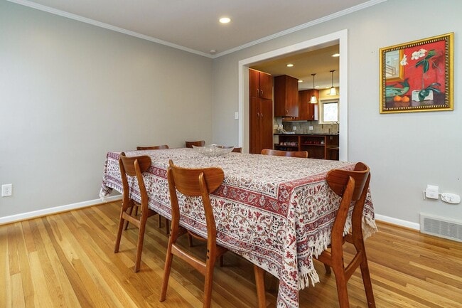 Building Photo - 55 S Merkle Rd