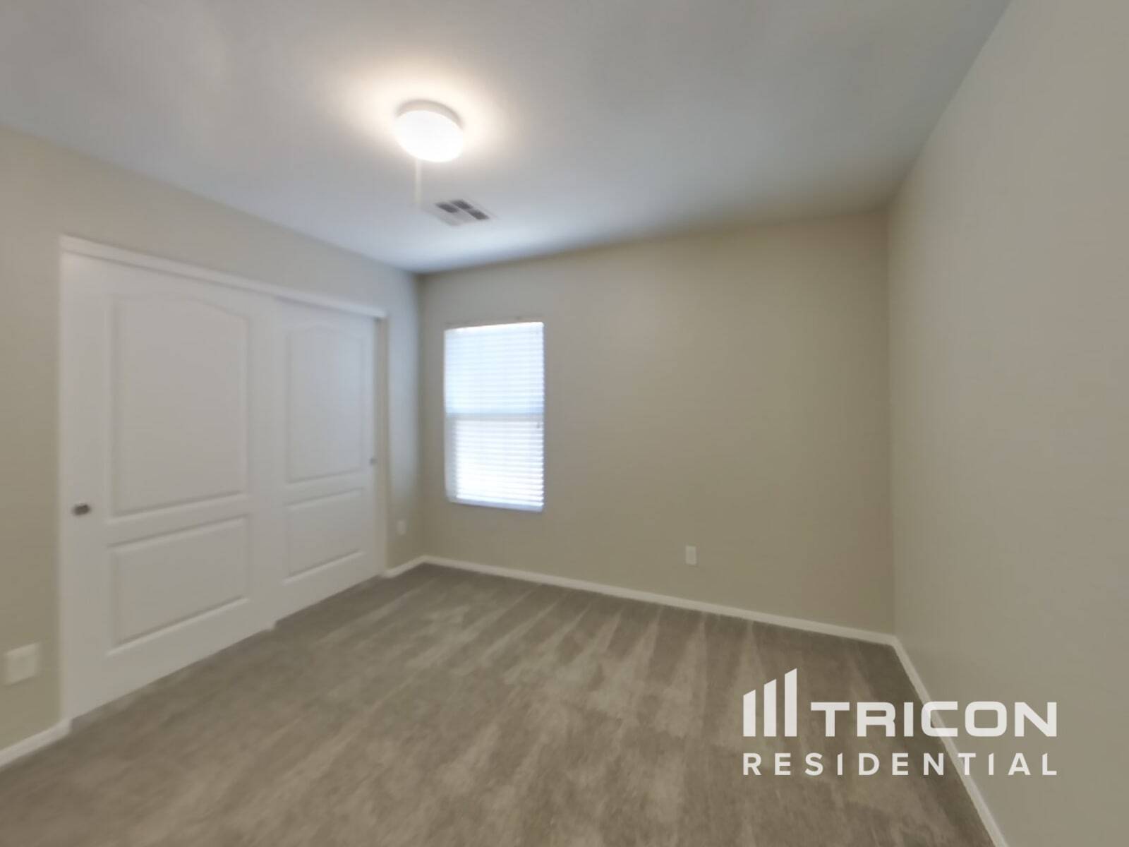 Building Photo - 39391 N Parisi Cir