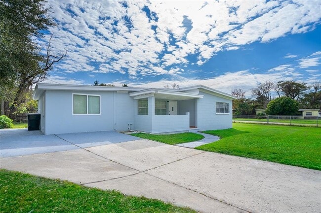 Primary Photo - 1213 Lawne Blvd
