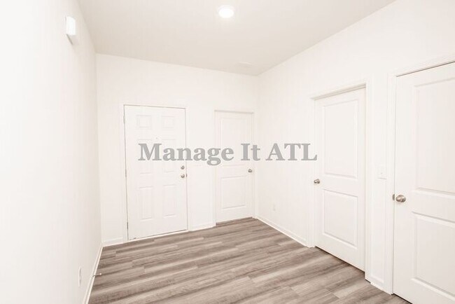 Building Photo - 4 Br Ranch Home for Rent!