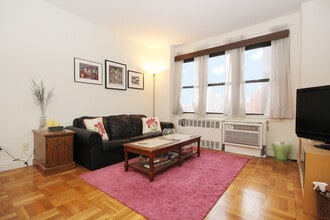 Building Photo - 460 E 79th St