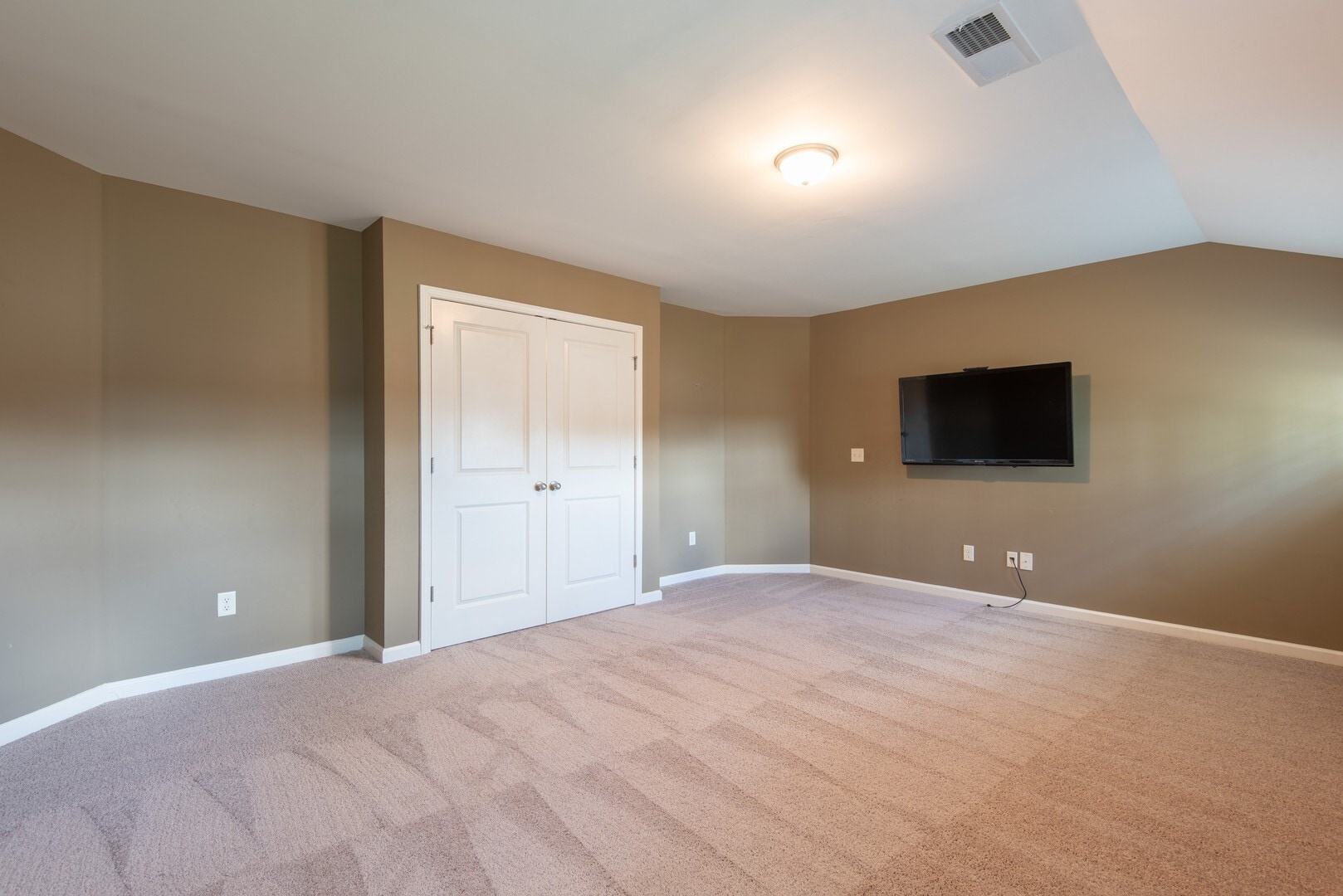 Building Photo - West Richland Single Family Home - SHORTER...
