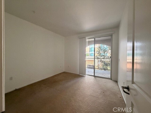 Building Photo - 2324 Scholarship