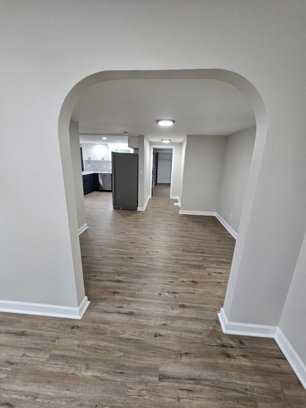 Building Photo - 15316 S Corbin St