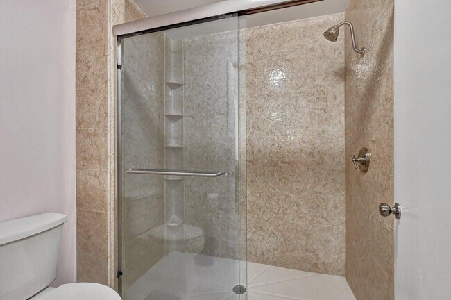 Building Photo - 8046 Summerview Terrace