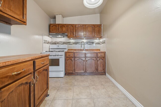 Building Photo - HOUSE FOR RENT IN EL CENTRO