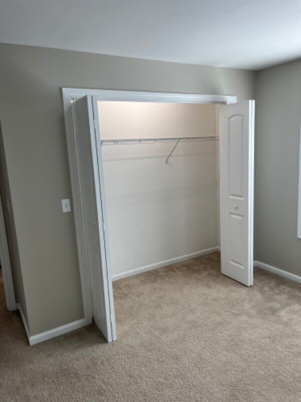 Building Photo - 38 Perham St