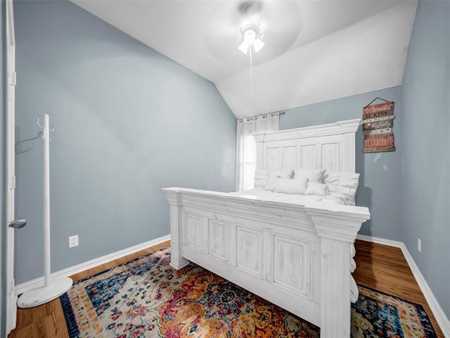 Building Photo - 3300 Melvin Dr