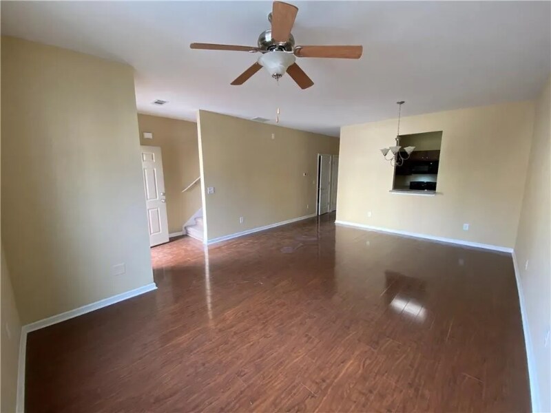 Building Photo - 3035 Bonnes Dr
