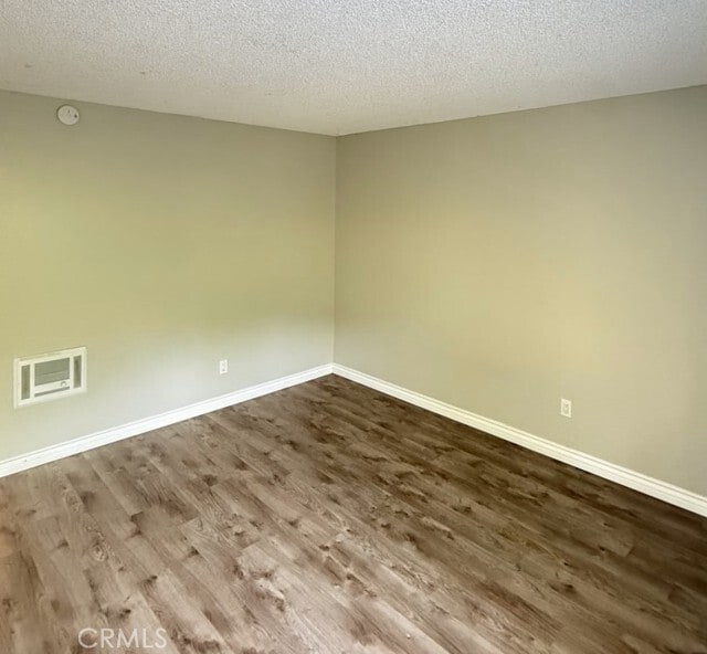 Building Photo - 23732 Hillhurst Dr