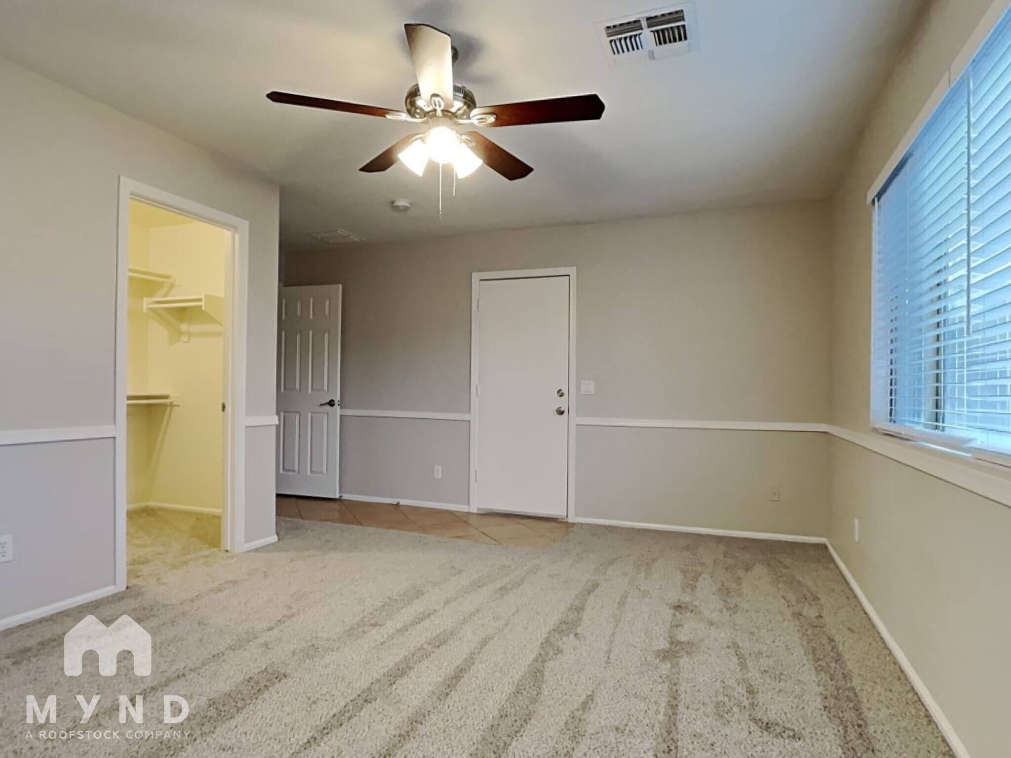 Building Photo - 40167 N Costa Del Sol Dr