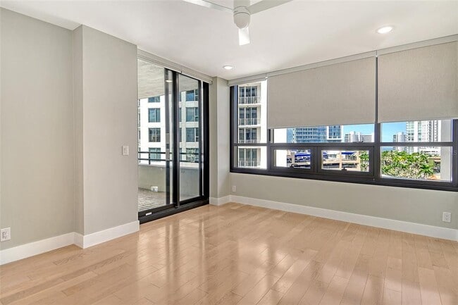 Building Photo - 1255 N Gulfstream Ave