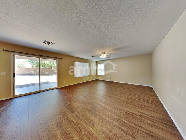 Building Photo - 247 N 152nd Dr