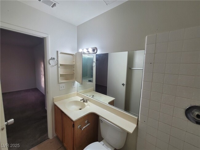 Building Photo - 108 Boysenberry Ln