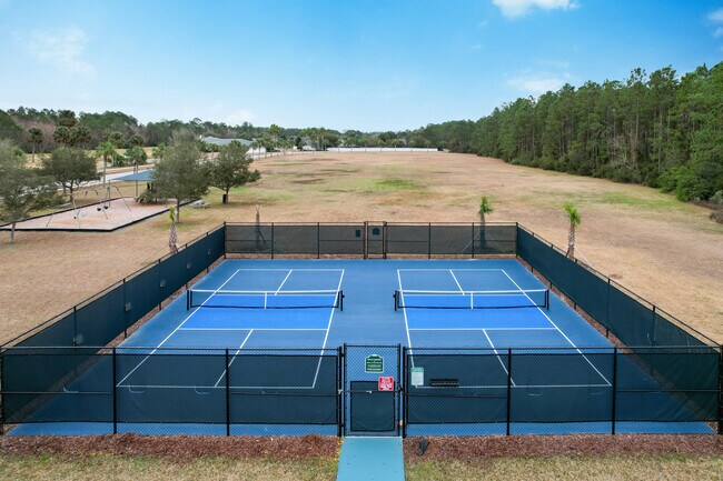 Building Photo - 510 Florida Club Blvd