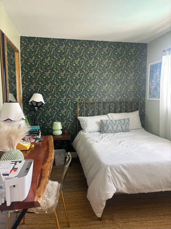 Building Photo - 11645 Montana Ave