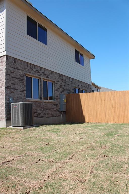 Building Photo - 508 White Steppe Way